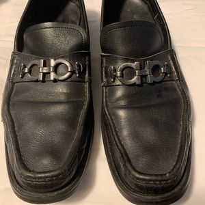 COPY - Men’s Black Ferragamo Loafers (Pre-Owned)